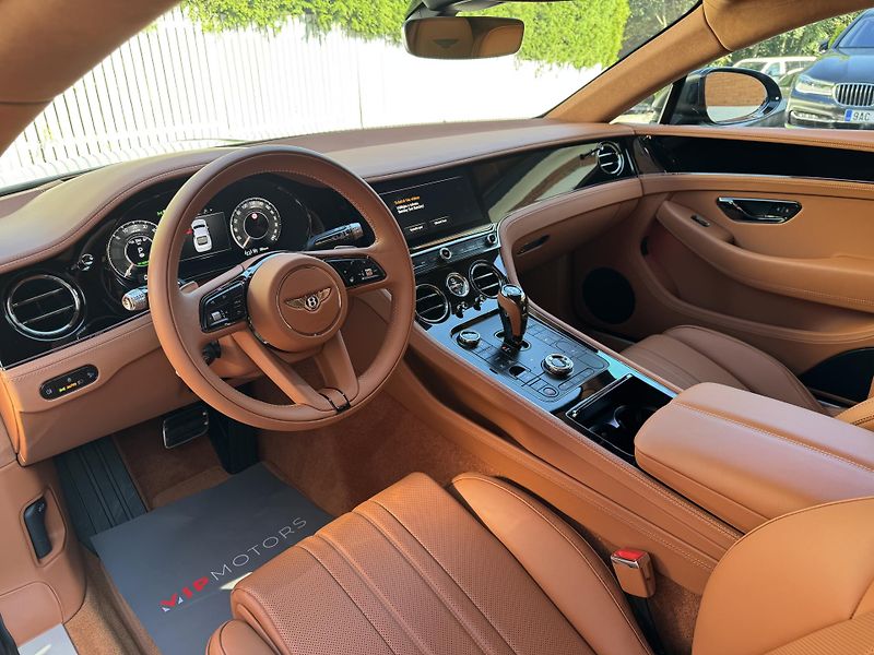Bentley Continental GT V8-HYBRID-R22-NEW MODEL - fotka 11 z 34