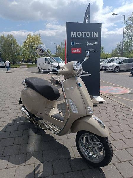 Vespa Primavera 125 3V ABS (2026) Beige Avvolg. 2026 (příslušen - fotka 14 z 14