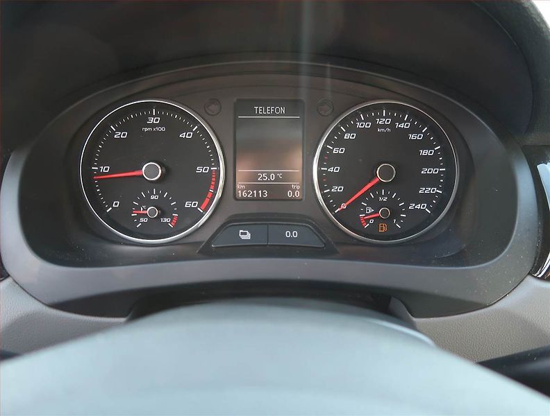 Seat Toledo (2015) 1.6 TDI, Tempomat - fotka 11 z 15