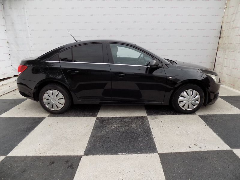 Chevrolet Cruze (2011) 2.0 VCDi/Klima/Kůže/NAVI/ - fotka 6 z 32