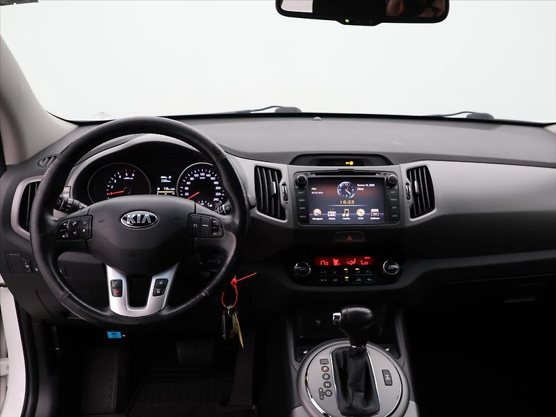 Kia Sportage 2,0 CRDi 135 kW 4x4 Aut.klima - fotka 18 z 25