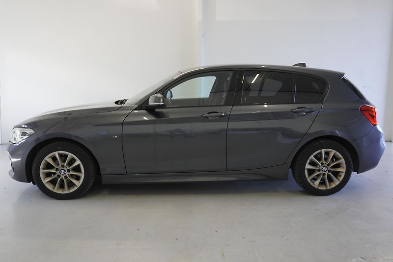 BMW Řada 1 2,0 M-SPORT AUT. - fotka 8 z 28