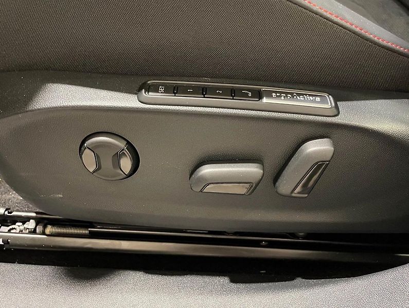 Volkswagen ID.7 GTX Tažné Matrix - fotka 14 z 20