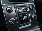 Volvo V60 2.0D 5VÁLEC AUT SERVISKA TAŽNÉ - náhled 37