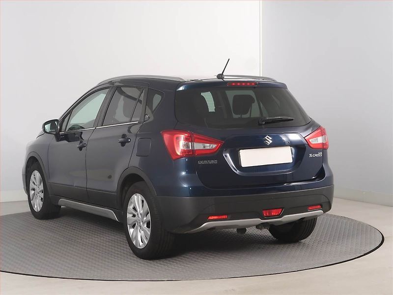 Suzuki SX4 S-Cross (2018) 1.4 BoosterJet, Serv.kniha - fotka 4 z 16