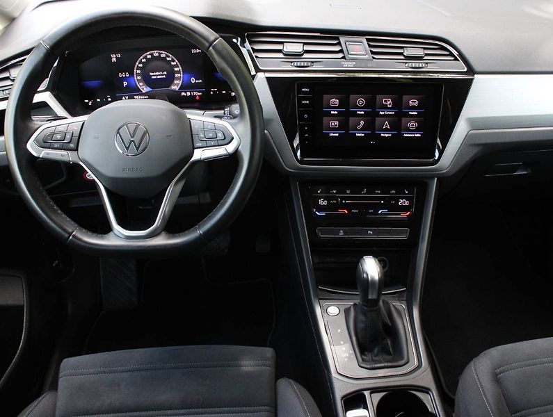 Volkswagen Touran (2022) 2.0 TDI 110kW DSG LED tažné - fotka 5 z 35