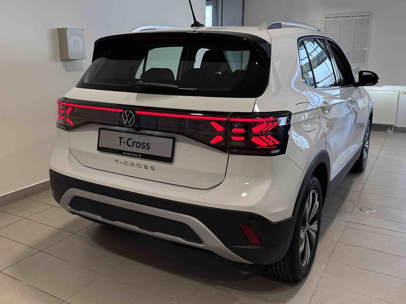 Volkswagen T-Cross (2025) 1.5 TSI 110 kW 7DSG - fotka 2 z 8