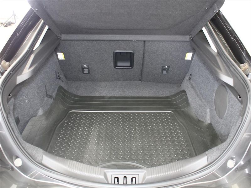Ford Mondeo 2,0 TDCi 132kW AT Pano. Kůže - fotka 11 z 14