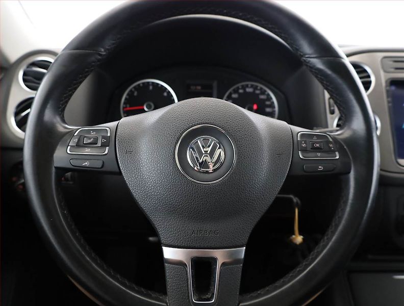 Volkswagen Tiguan (2010) Track&Field 2.0 TDI, 4X4 - fotka 8 z 18