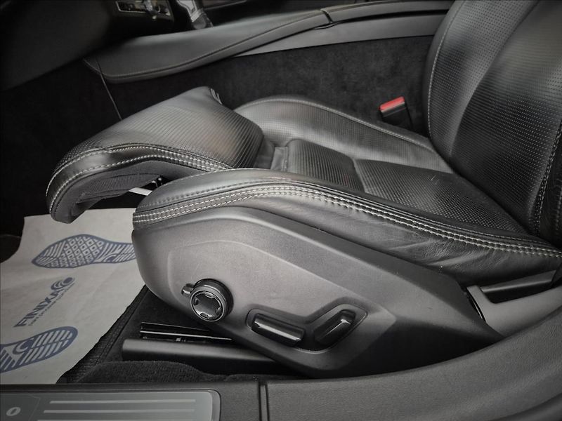 Volvo V90 CC D5 AWD Drive-E Pro POLESTAR - fotka 19 z 46