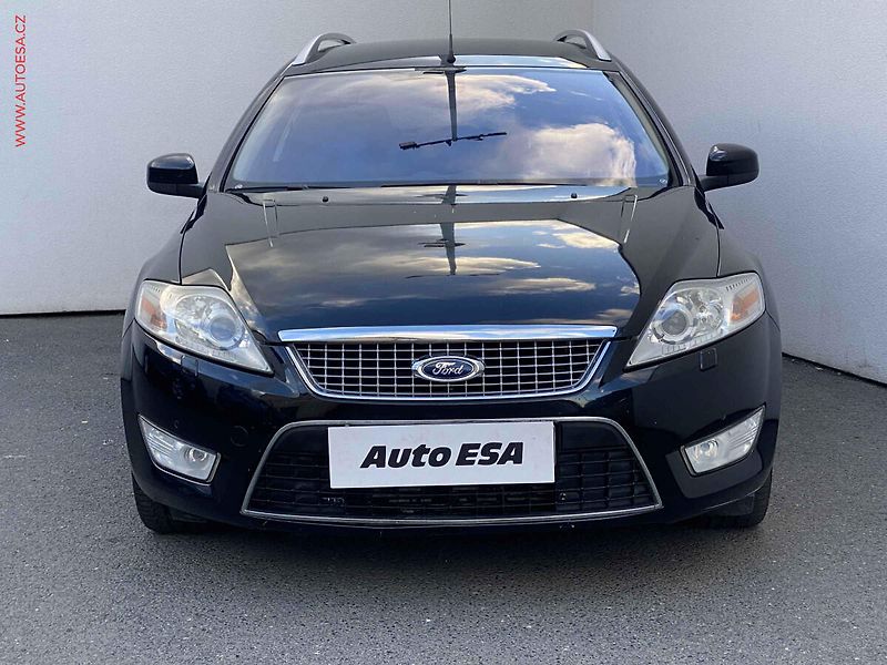 Ford Mondeo (2008) 2.2 TDCi, autoAC - fotka 2 z 20
