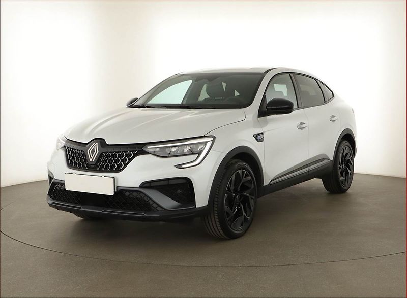 Renault Arkana (2025) E-Tech, Esprit Alpine, Navigac - fotka 2 z 21