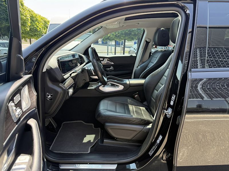Mercedes-Benz GLS (2019) 400 d 4MATIC - fotka 30 z 54