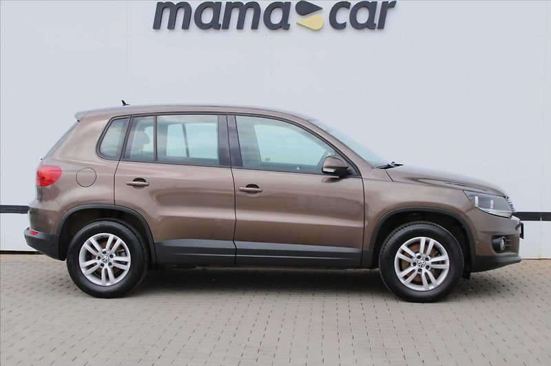 Volkswagen Tiguan 1.4 TSI SERVISNÍ KNIHA ČR - fotka 8 z 22