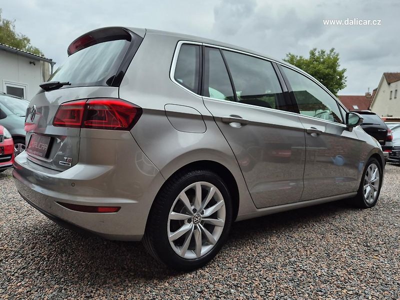 Volkswagen Golf Sportsvan (2016) 1.4TSi 110KW Highline NAVI - fotka 13 z 57