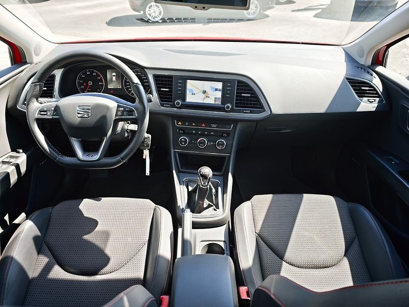 Seat Leon (2014) FR 1,4 TSI 90 Kw - fotka 14 z 37