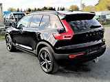 Volvo XC40 (2022) 1.5 T3 R-DESIGN Aut. - náhled 4