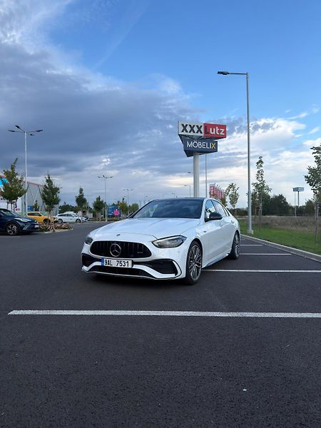 Mercedes-Benz Třídy C (2022) TOP VÝBAVA! AMG VÝFUKY - fotka 1 z 8