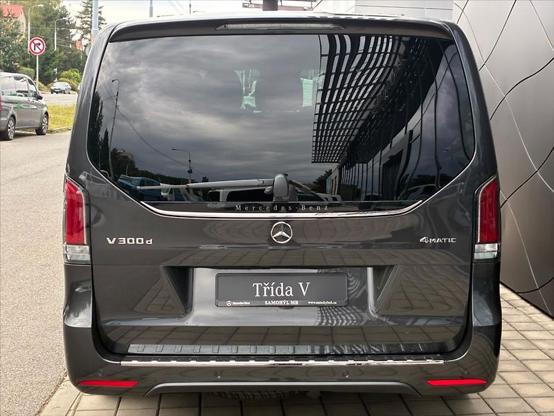 Mercedes-Benz Třídy V 2,0 300 d / Exclusive / L / 4M - fotka 5 z 20