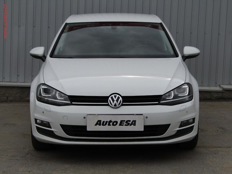 Volkswagen Golf (2016) 1.4TSI, ČR - fotka 2 z 17