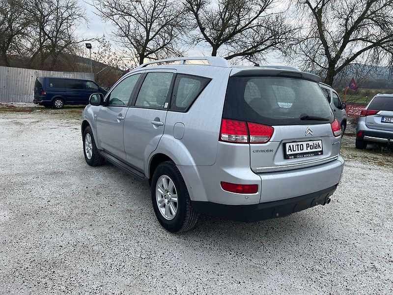 Citroën C-Crosser 2.2 HDi - fotka 13 z 15