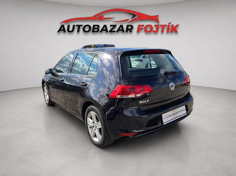 Volkswagen Golf (2015) 1.4 TGi Highline DSG - fotka 5 z 20