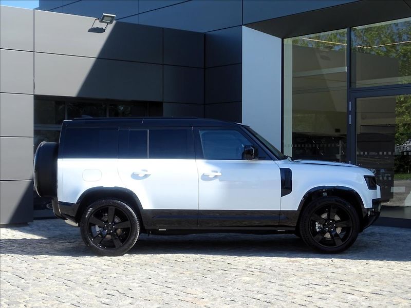 Land Rover Defender (2026) 110 D250 X-DYNAMIC SE - fotka 5 z 25