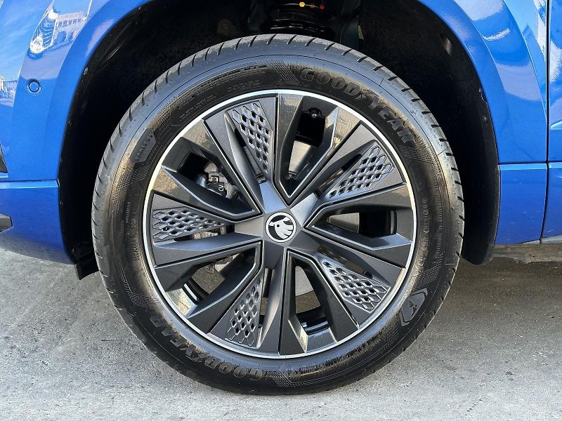 Škoda Karoq 2.0TDi DSG 4x4 150PS Sportline - fotka 11 z 49