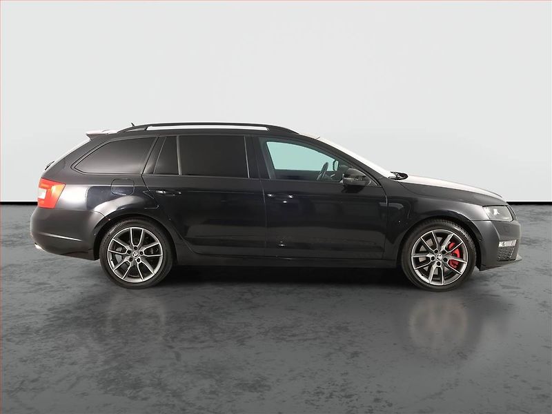 Škoda Octavia (2013) RS 2.0 TDI, Automat, Navi - fotka 6 z 19