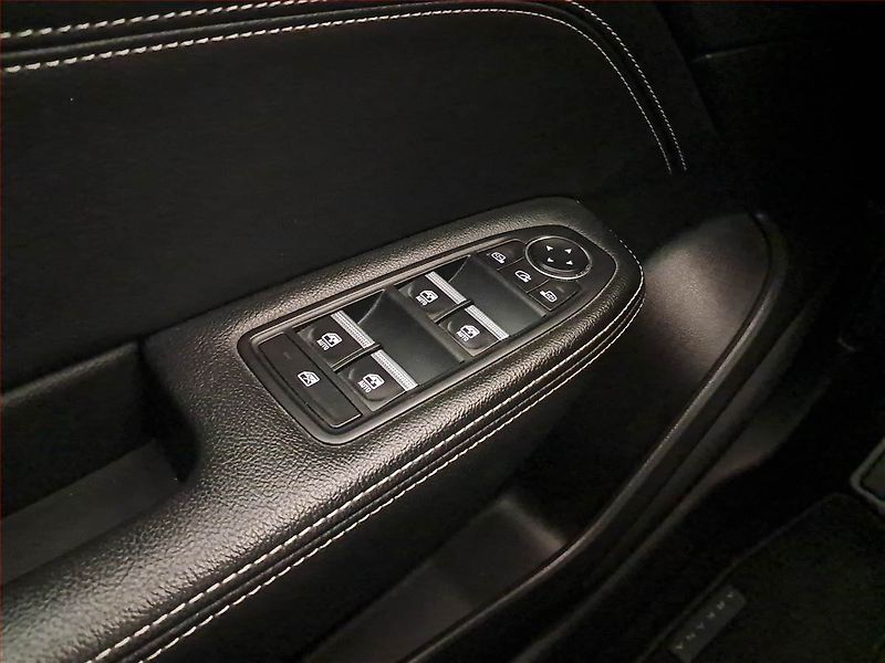 Renault Arkana (2021) 1.3 TCe, Automat, Kůže, Navi - fotka 15 z 17