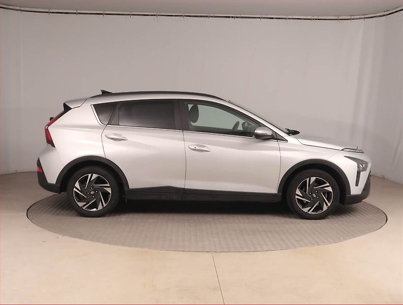 Hyundai Bayon (2021) Style 1.2 i, Serv.kniha, Navi - fotka 6 z 15