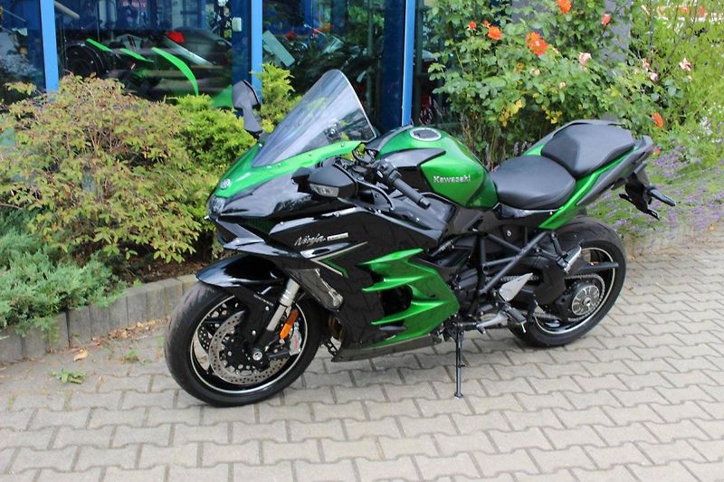 Kawasaki Ninja H2 SX SE (2023) 2023 TOP AKCE - fotka 8 z 10