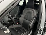 Volvo XC60 B4 AWD DARK PLUS CZ 1. maj. - náhled 18