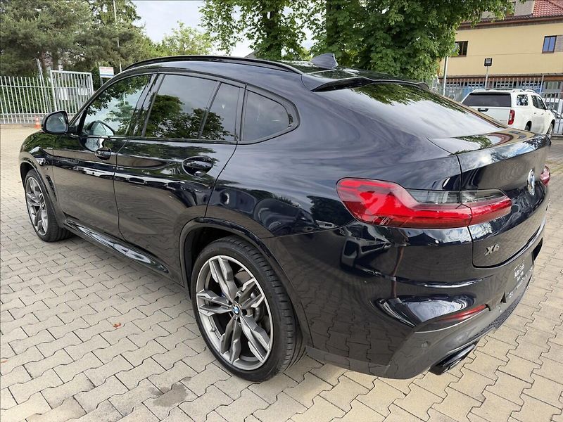 BMW X4 M40d xDrive - fotka 7 z 33
