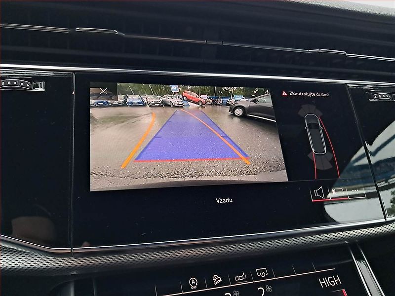 Audi Q7 (2020) 50 TDI - fotka 23 z 23