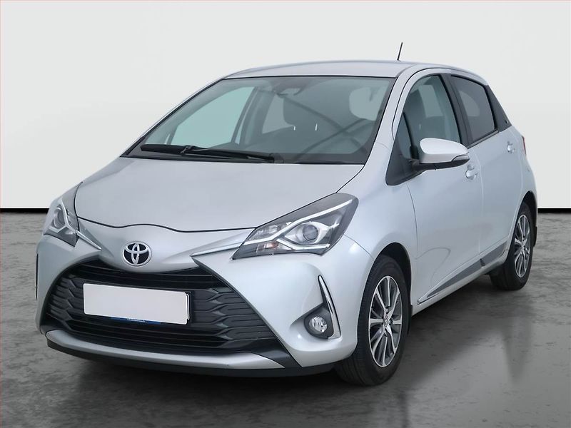 Toyota Yaris (2020) 1.5 Dual VVT-i, Serv.kniha - fotka 2 z 18
