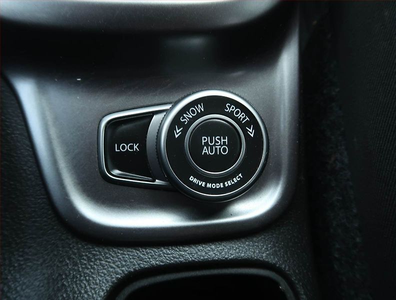 Suzuki Vitara (2019) 1.4 BoosterJet, 4X4, Automat - fotka 21 z 22