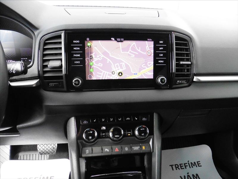 Škoda Karoq 2,0 TDi Style 4x4 DSG, nové ČR - fotka 13 z 24