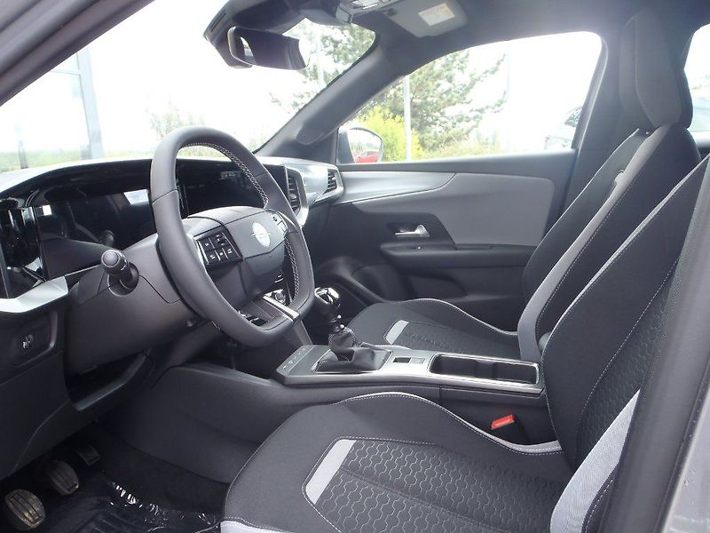 Opel Mokka Edition 1.2Turbo 100 kW - fotka 9 z 26