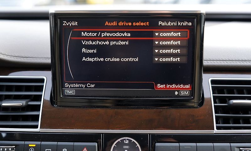 Audi A8 3.0 TDI Quattro/Tiptr./Matrix - fotka 44 z 48