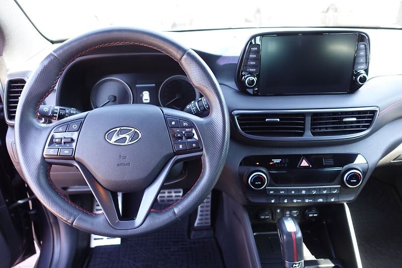 Hyundai Tucson 2,0CRDi A/T 4x4 N-Line - fotka 15 z 32