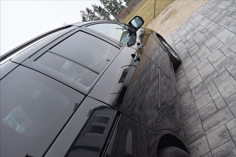 Mazda 5 1,8 i 85KW 7MÍST TAŽNÉ - fotka 9 z 45