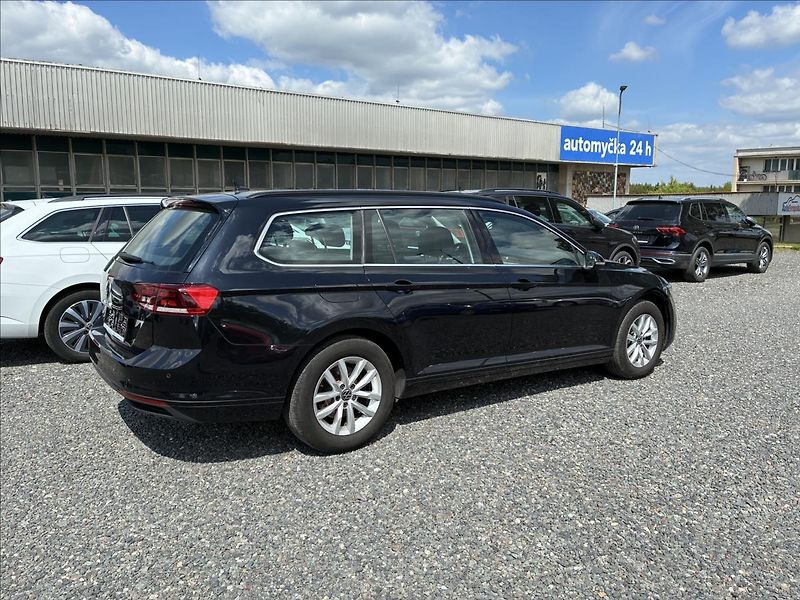 Volkswagen Passat 2,0 App Connect,Manuál,Kamera - fotka 7 z 30