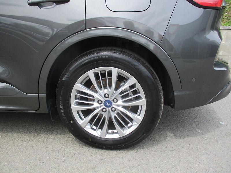 Ford Kuga 2.5 PHEV ST-LINE 29tkm! - fotka 37 z 50