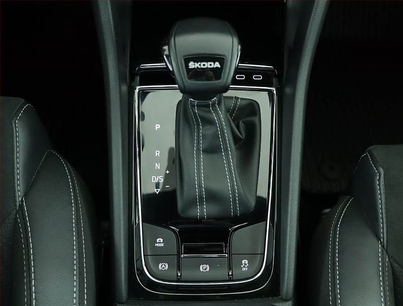 Škoda Kodiaq (2023) Sportline 1.5 TSI - fotka 13 z 18