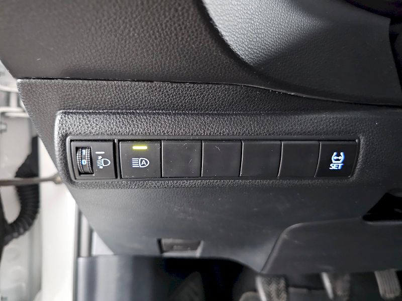 Toyota Corolla (2023) SD 1.5 VVT-i 92kW Comfort TECH - fotka 23 z 28