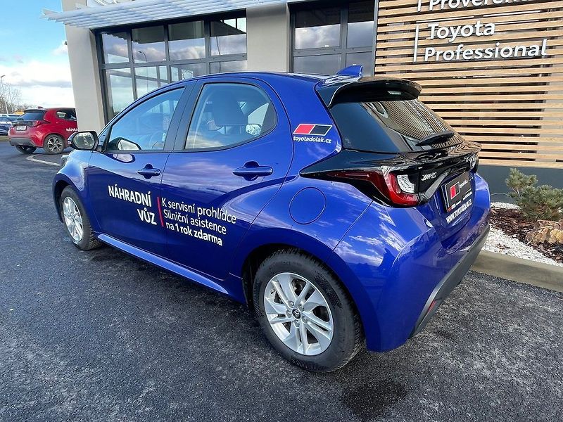 Toyota Yaris 1.5 Hybrid automat 116k Comfor - fotka 8 z 27