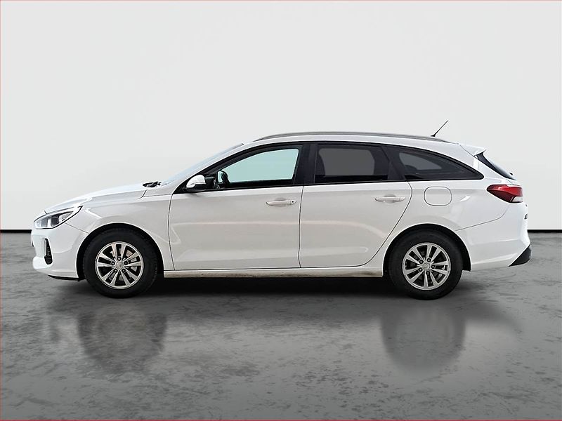 Hyundai i30 (2017) 1.0 T-GDI, Tempomat - fotka 3 z 19