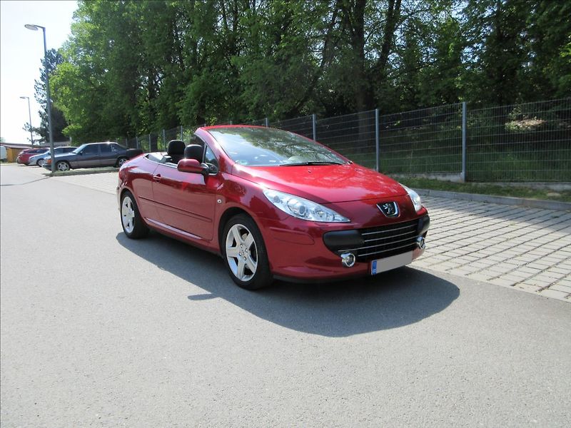 Peugeot 307 2,0 CC 2.0HDi 100Kw, JBL, Kůže - fotka 7 z 37