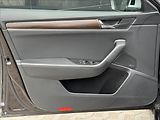 Škoda Superb 2,0 TDI 140kW Scout 4x4 DSG ČR - náhled 26
